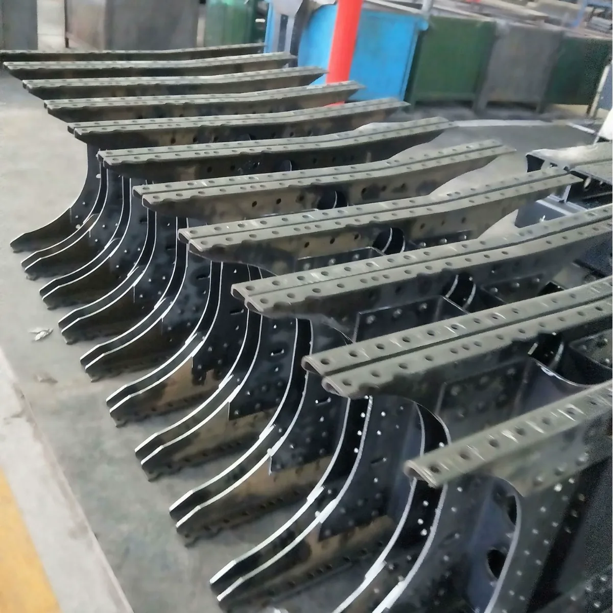 Multi-Leaf Springs manufactured by CustomSprings