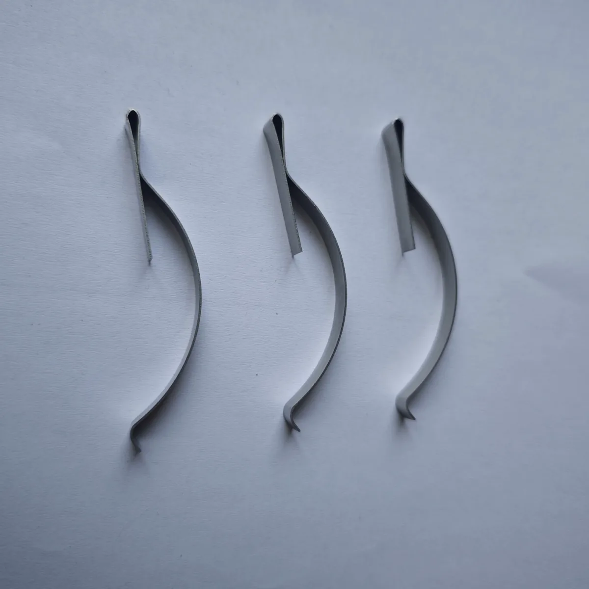 Parabolic Leaf Springs manufactured by CustomSprings